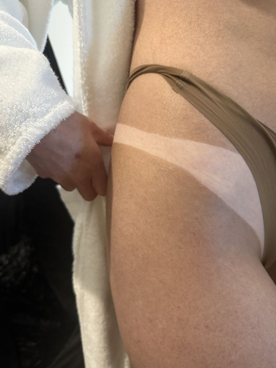Spray tan line result